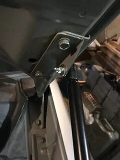 Газовые упоры для люка