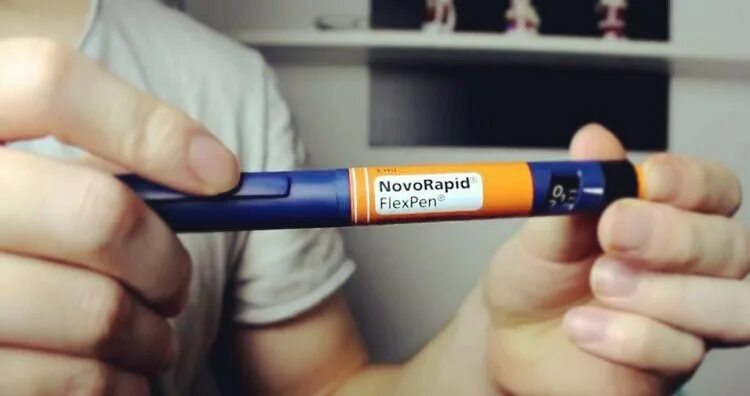 Как вставить инсулин в ручку. Шприц ручка новорапид флекспен. инсулин ручка новорапид. шприц ручки новорапид. инсулиновый шприц новорапид.