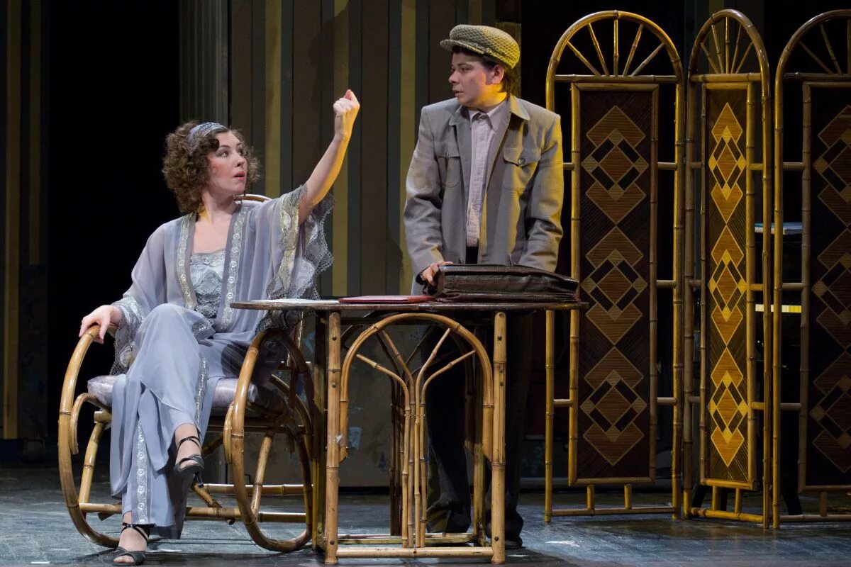 зойкина квартира спектакль. зойкина квартира театр вахтангова. зойкина квартира манюшка. красный факел зойкина квартира. спектакль зойкина квартира театр эрмитаж.