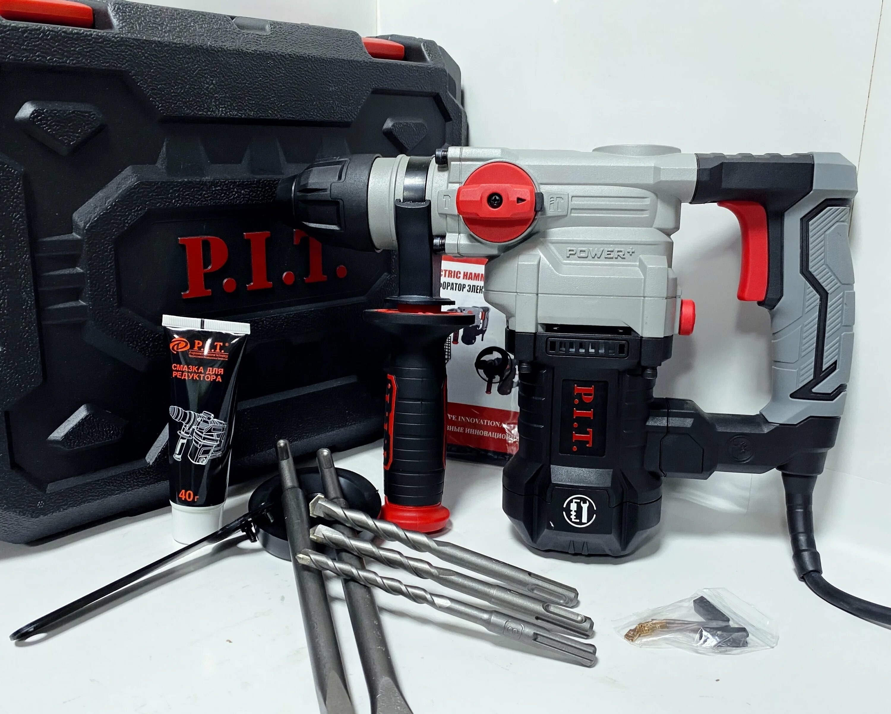 P i t pbh26 c3 new. Перфоратор p.i.t. pbh26-c4. перфоратор pit pbh 26-c4мастер. перфоратор pit комплект pbh26 c4. якорь p.i.t. p22605.