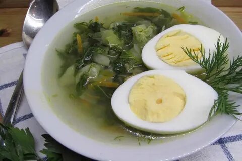 Суп из крапивы с яйцом и картофелем
