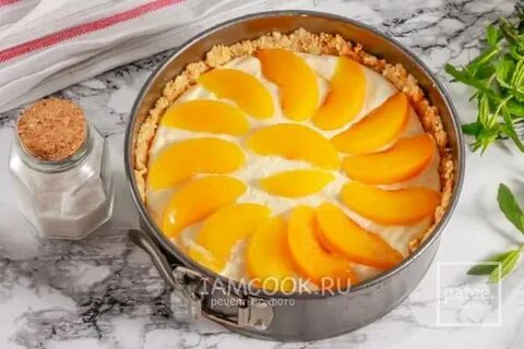Чизкейк с консервированными персиками