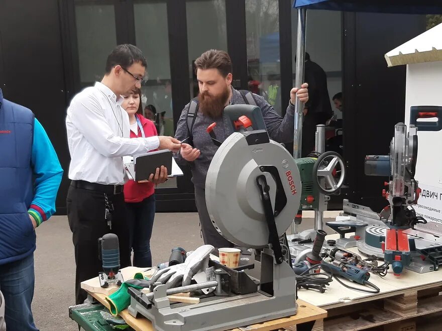 Узбекистон бош. Бош прокурор узбекистан. Узбекистон бош. Абдулла арипов бош вазир. Wat28780me.