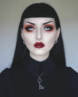 Глаза готов