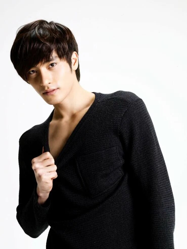 сон чи хун южная корея тенор. пак сон хун корейский актёр. сан хун корейский актер. сон чи хун южная корея тенор. сун хун.