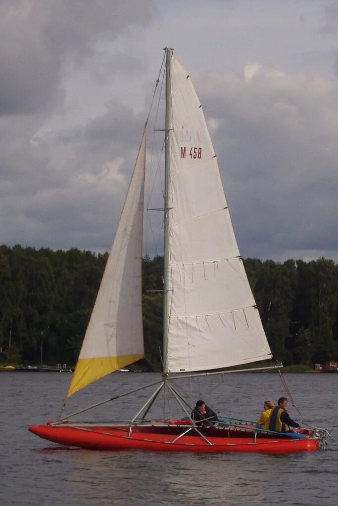 парус для байдарки таймень 2. полиэтилен для паруса. парусный катамаран простор. под гиком форум фордак. под гиком форум фордак.