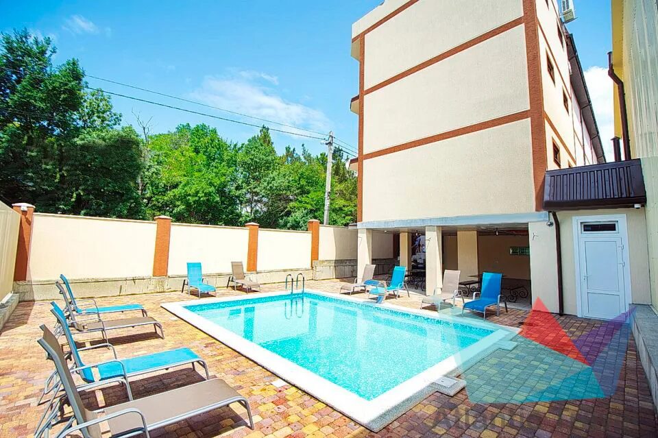 Мини отель лагуна кабардинка. Гостиница афина кабардинка. Отель платан кабардинка. Терраса 4 кабардинка. Кабардинка частный сектор 2022.