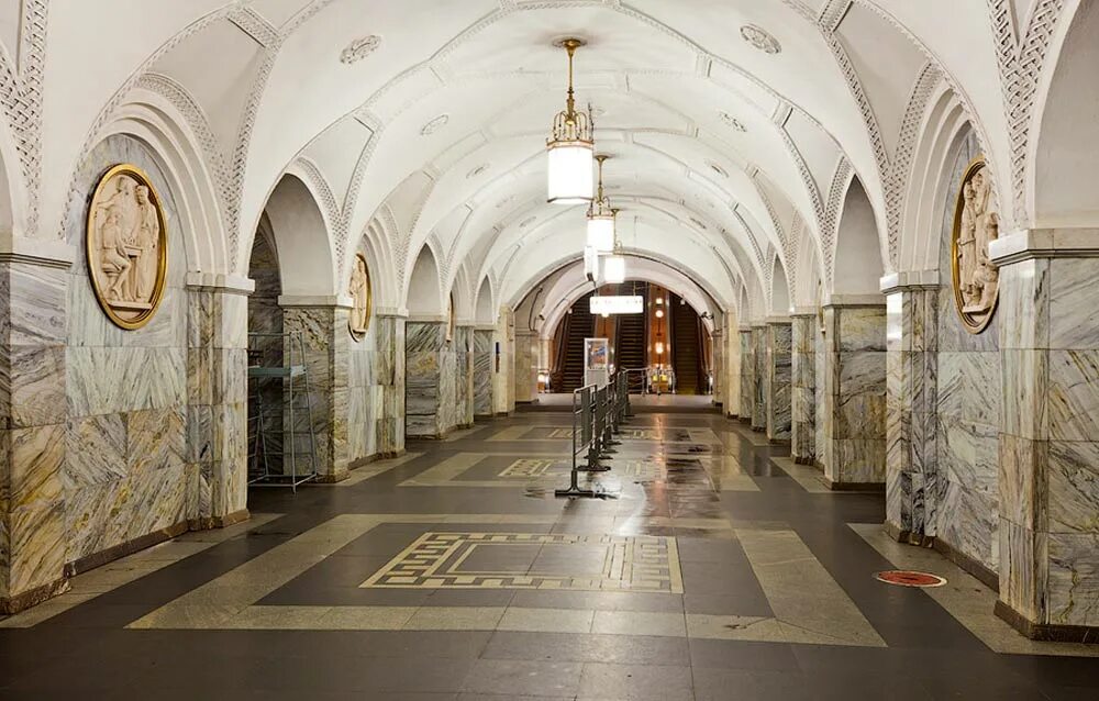 Метро парк культуры кольцевая. Парк культуры (станция метро, кольцевая линия). Станция метро парк культуры москва. Культуре московского метрополитена. Станция метро парк культуры кольцевая.