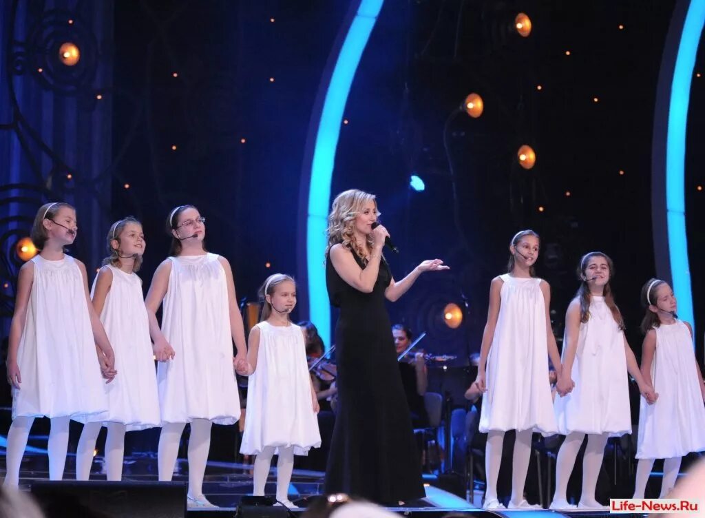хор детей ангелов. дмш 10. детский хор ангелы. хор ангелов рождество. венский хор мальчиков либера.