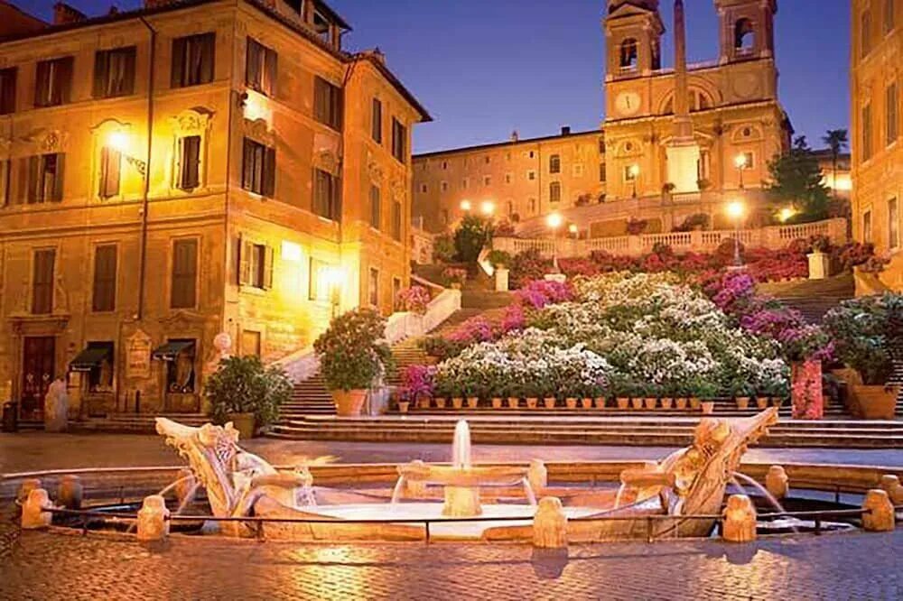 Рим италия испания. Испанская лестница Италия Рим. Рим площадь. Итальянская лестница в Риме. Рим лестница Испании ночью.