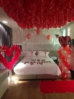 21 Ideas to Create Romantic Valentine Bedroom Decoration - Talkdecor Valentine b