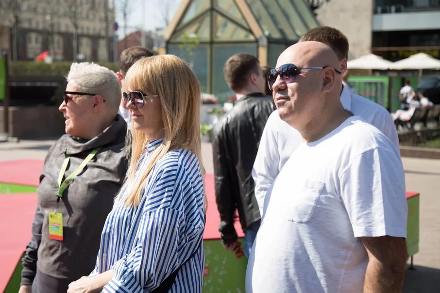 Эдита новикова. Агентство больших возможностей. Агентство больших возможностей. Агентство больших возможностей. Акапельная группа москва сити.