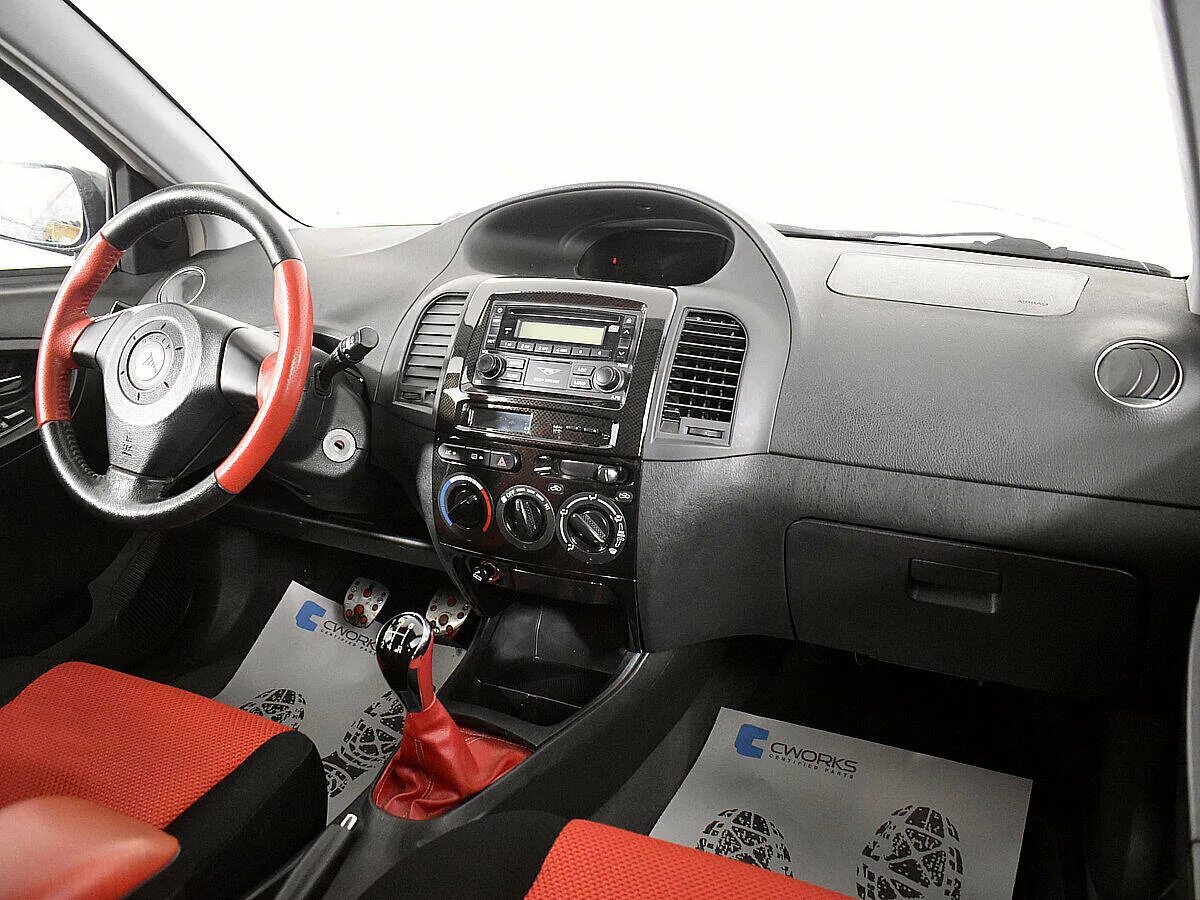 Джили мк кросс 2. Geely mk cross 2012 салон. Пороги джили мк кросс. Ремонт джили мк кросс. Geely mk 2012 салон.