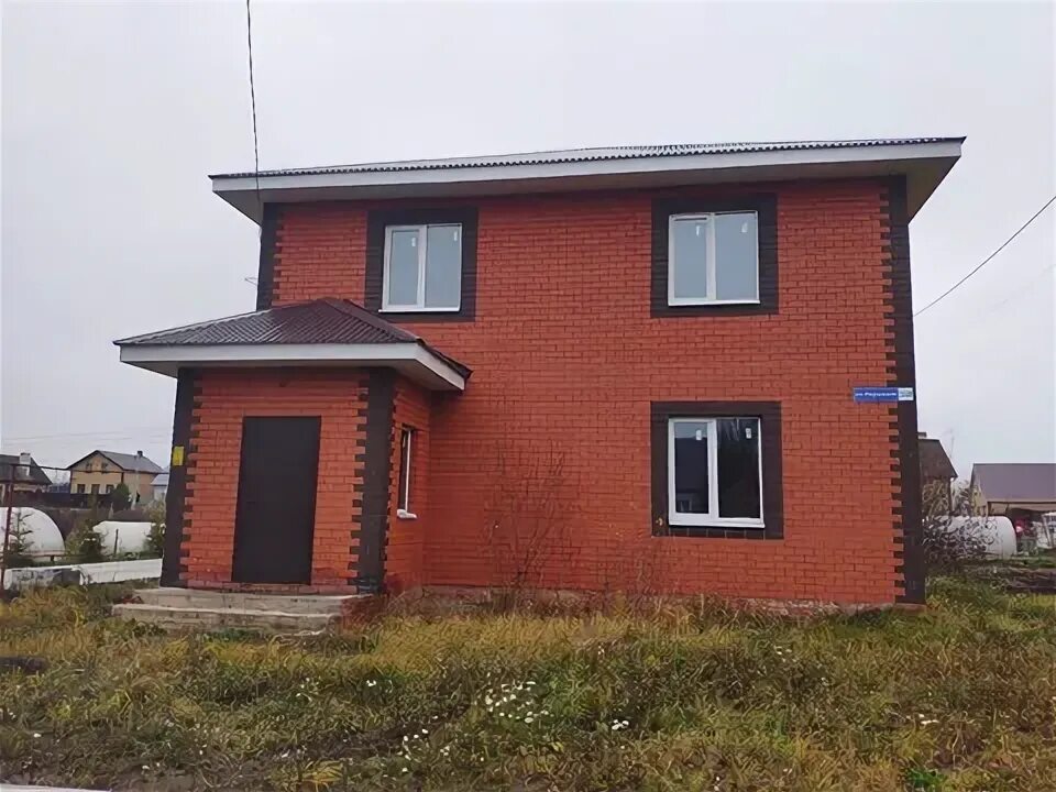 Дома в высокой горе татарстана. Дом в высоких горах. коттеджи на высокой горе. коттедж высокая гора татарстан. коттедж овражная.