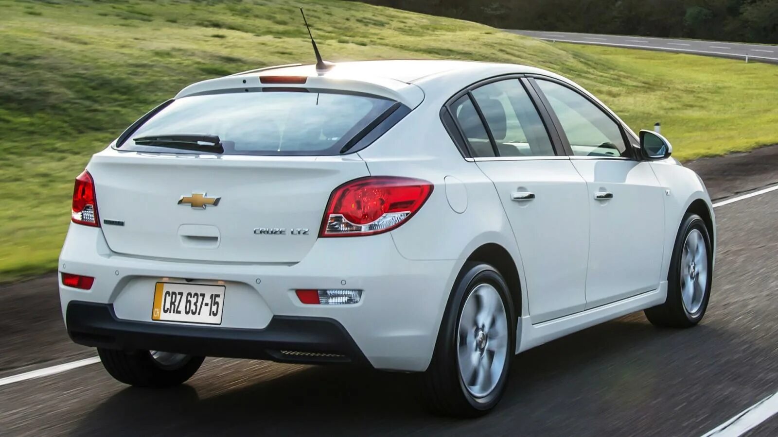 Шевроле круз хэтчбек 2013. Chevrolet Cruze хэтчбек 2015. Шевроле Круз хэтчбек 2019. Шевроле Круз 2015 хэтчбек. Chevrolet Cruze Hatchback 2013.