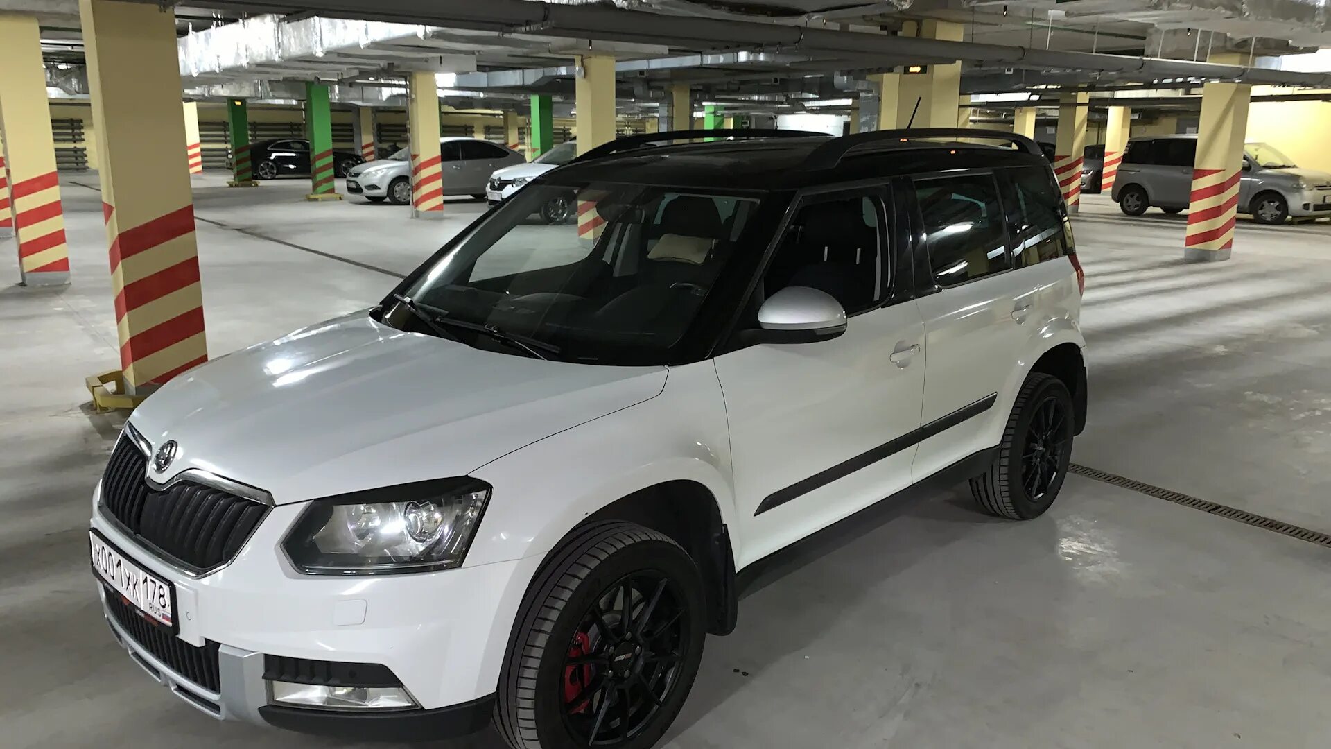 Тюнинг шкода йети. Skoda Yeti Tuning. Skoda Yeti 2022 Tuning. Skoda Yeti обвес. Skoda Yeti 2008 Tuning.