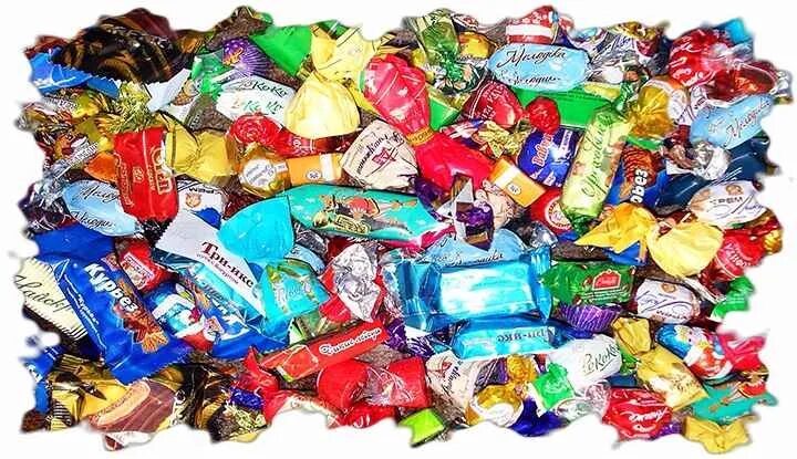 Конфеты ккал. Сколько калорий в одной конфете. Сколько калорий в 1 конфете карамель. Калорийность шоколадных конфет. Калорийность шоколадной конфеты 100г.