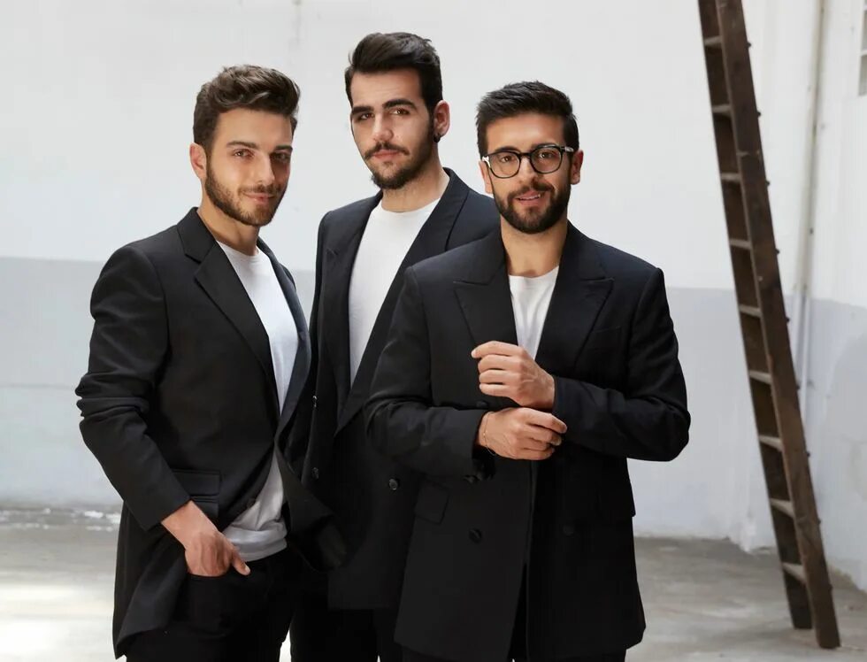 Трио теноров il volo. Воло италия. Трио теноров il volo. Il volo фото. Группа il volo.