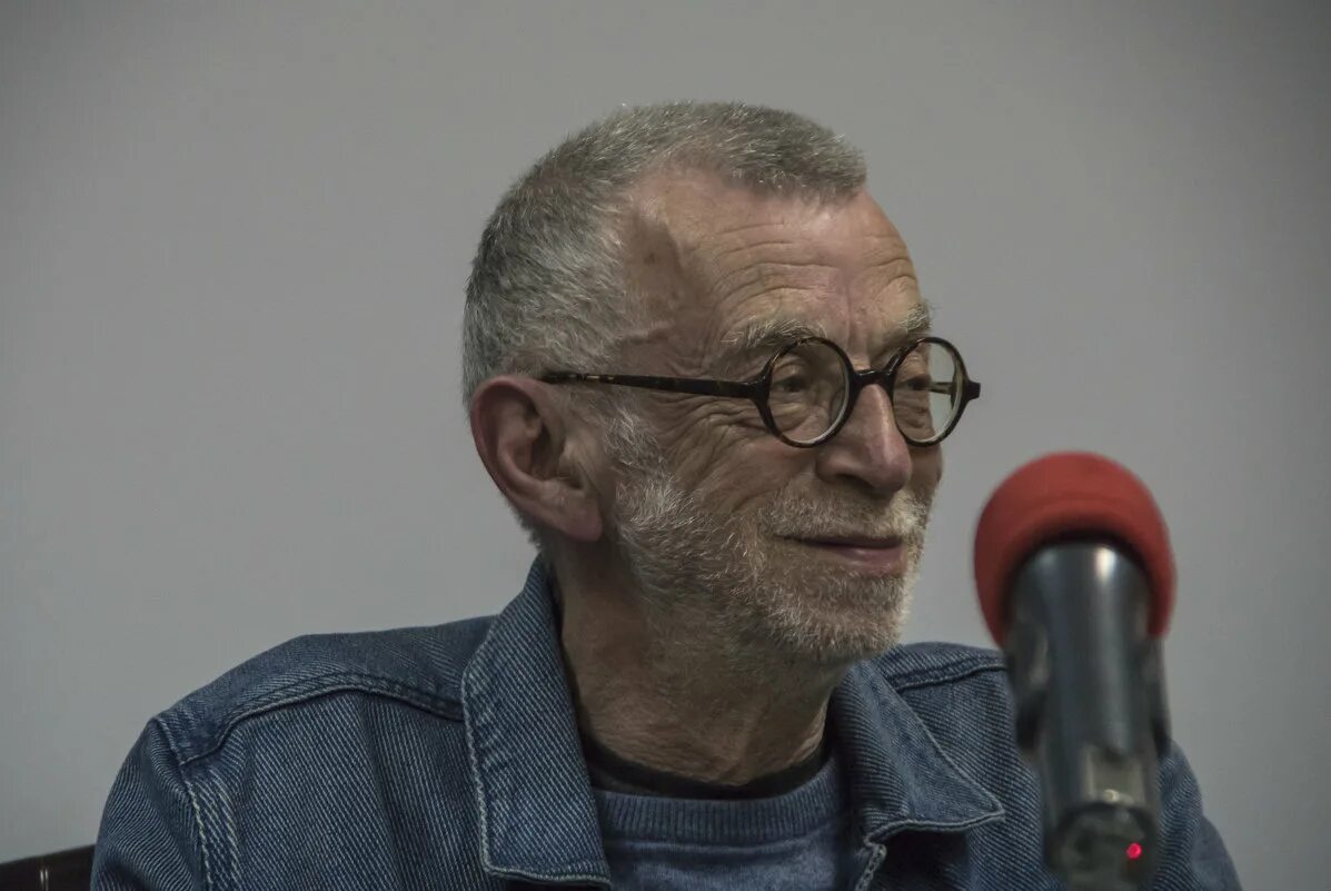 лев рубинштейн жена