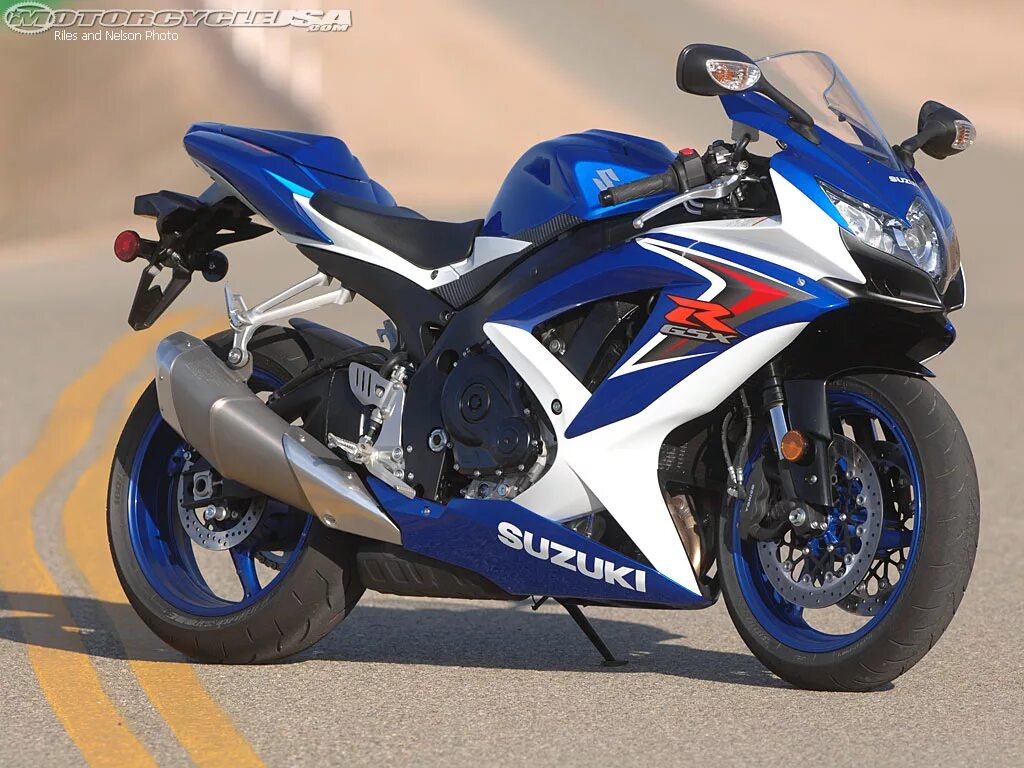 Gsxr 750. Suzuki gsx-r 750. сузуки 750 gsx. suzuki gsx-r 750 2010. сузуки 750 gsx r.