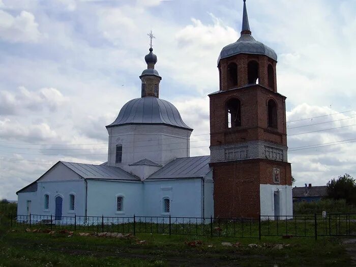 Храм архангела михаила воронежская область. Новосолдатка воронежская область. Новосолдатка воронежская область репьевский. Поселок талица. Церковь михаила архангела (новоживотинное).