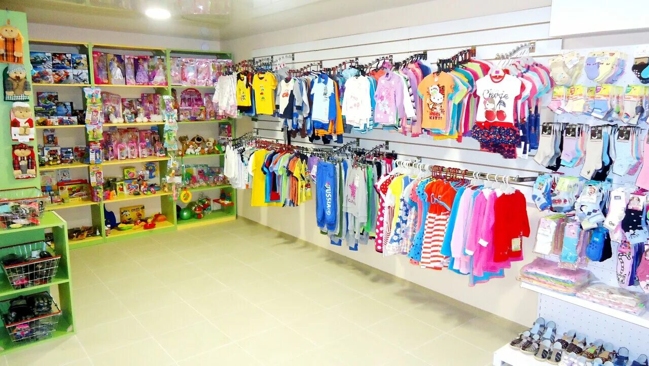 дешевые магазины детской. детская одежда. красивый магазин детской одежды. магазин дешевой одежды для детей. дешевые магазины детской.