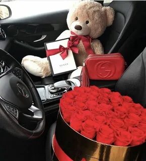 Подарки на день рождения девушке 22 года