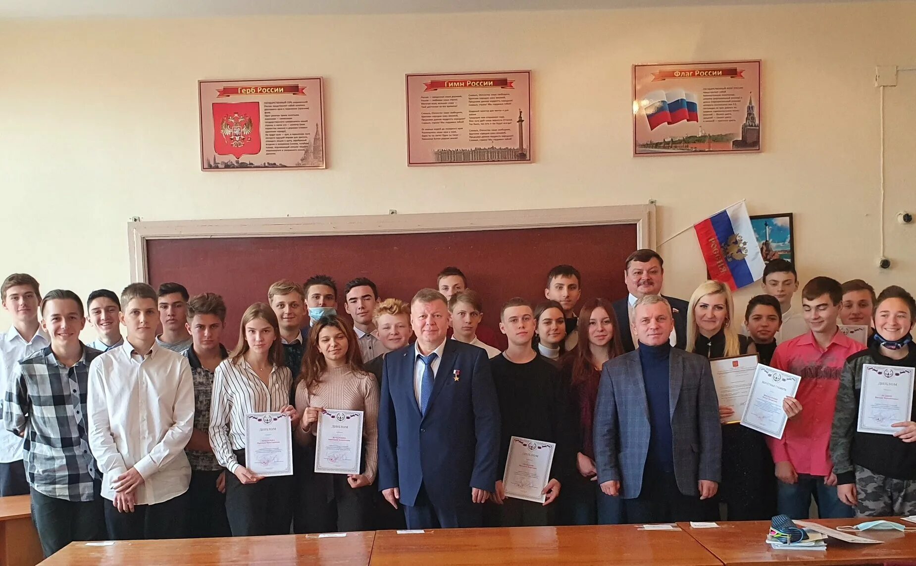 Севастопольский архитектурно строительный колледж. Пожарова севастополь колледж. Севастопольский архитектурно строительный колледж. Севастопольский архитектурно-строительный колледж общежитие. Архитектурно-строительный колледж севастополь.