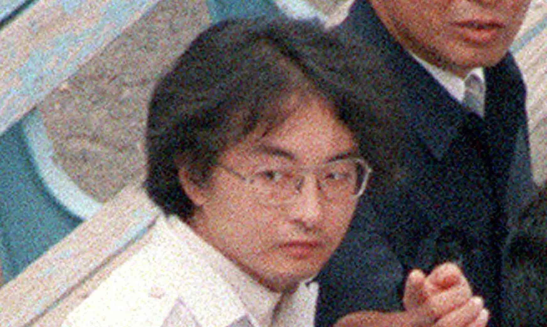 Цутому миядзаки руки. Цутому мидзусима. Цутому миядзаки японский серийный убийца. Цутому миядзаки руки. Цутому миядзаки серийные убийцы.