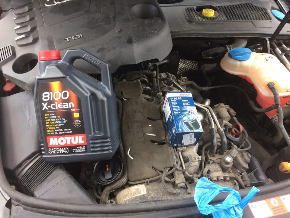 6. Масло моторное ауди а6 с7 3. 0 турбо. Масло в двигатель ауди 100 2. Ауди 100 мотор.