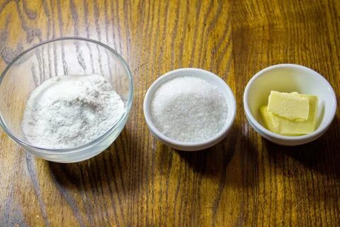 Изюм с мукой