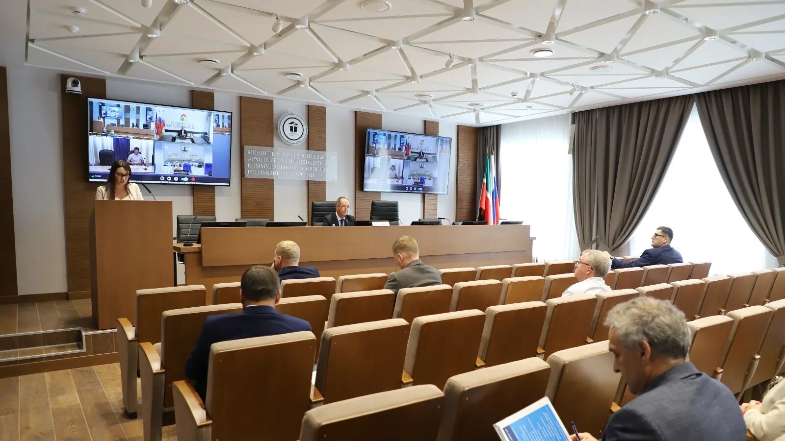 Минстрой рт. Совещание. Минстрой рт министр. Заседания правительства по жкх. Комитет совета федерации по науке, образованию и культуре.