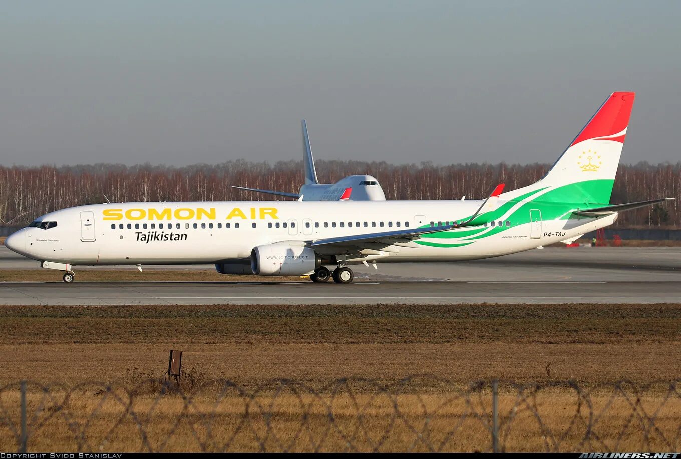 Авиабилеты купить сомон эйр. Боинг 737 сомон Эйр. Tajik Air Boeing 737. Сомон Эйр Душанбе. Somon Air, SZ-204, Boeing 737-900 сомон Эйр.