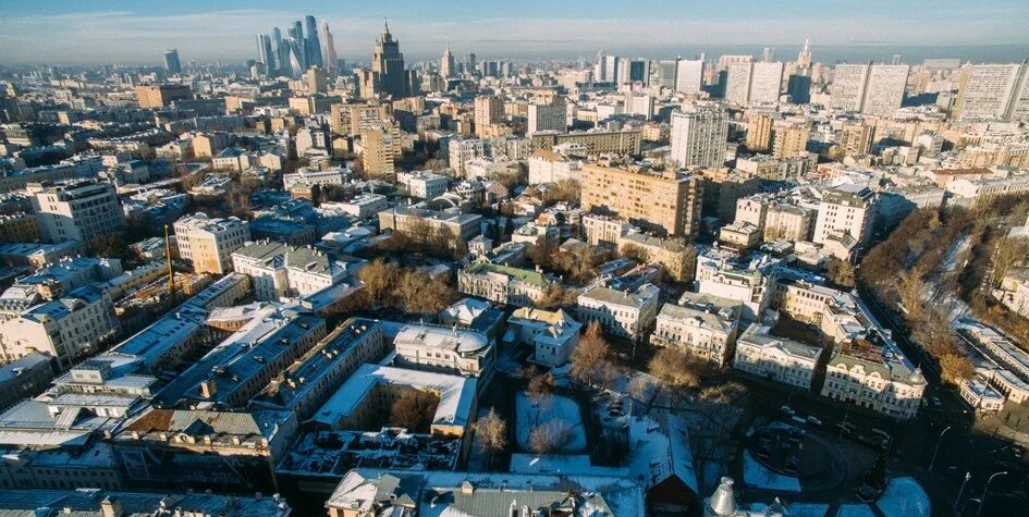 Moscow mile. Бутиковский переулок москва. Moscow mile. Золотая миля москва. Улица остоженка.