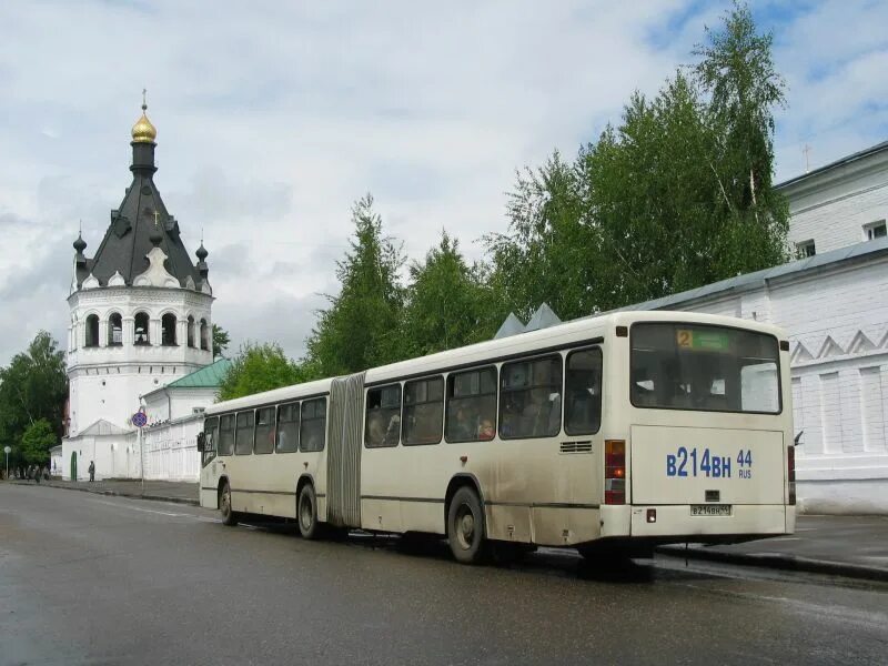 Маршрут 4 кострома. Mercedes Benz o345g. ПАТП Кострома. Автобус Мерседес Кострома 0345. ПАТП 4 Кострома.