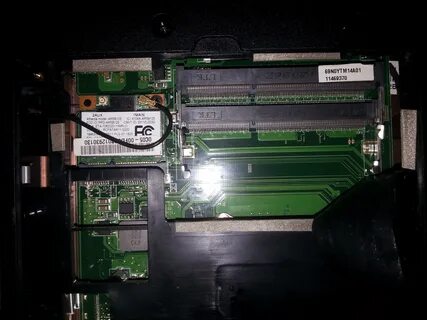 Acer aspire 3 не включается
