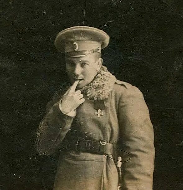 Штаб ротмистр. Ротмистр гусарского полка. Окончил 2-й оренбургский кадетский корпус. Коростелёв николай филиппович. Штаб ротмистр.