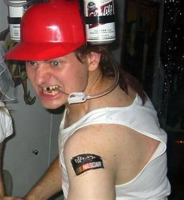 Мужики фрики из соцсетей. Треш приколы. Треш приколы. Трэш и угар из социальных сетей. Фрики из социальных сетей.