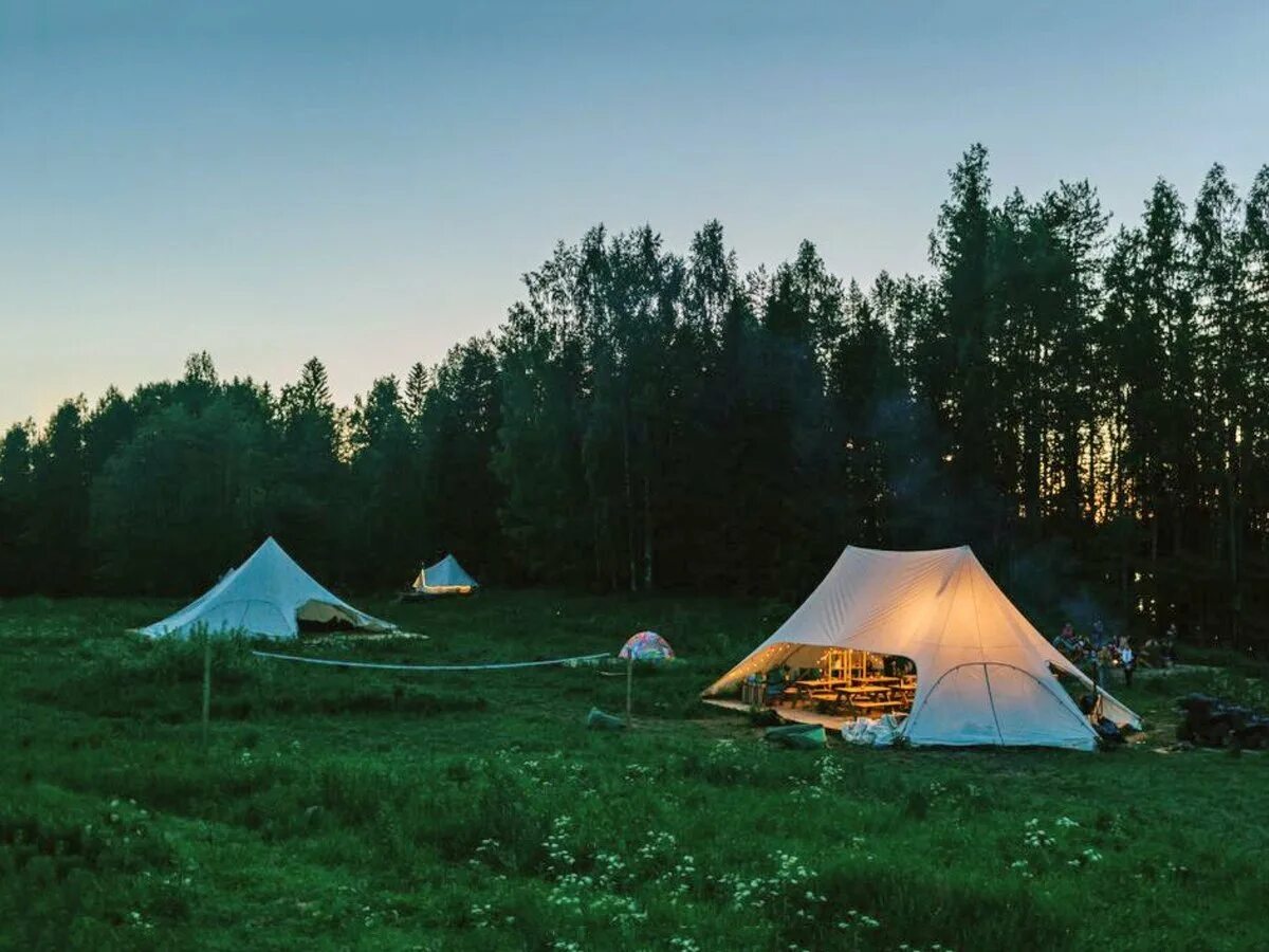 Camping в подмосковье. Глэмпинг Soul Camp. Soul Camp Карелия. Шатер Forrest 3626 MW. Глэмпинг Карелия Рускеала.