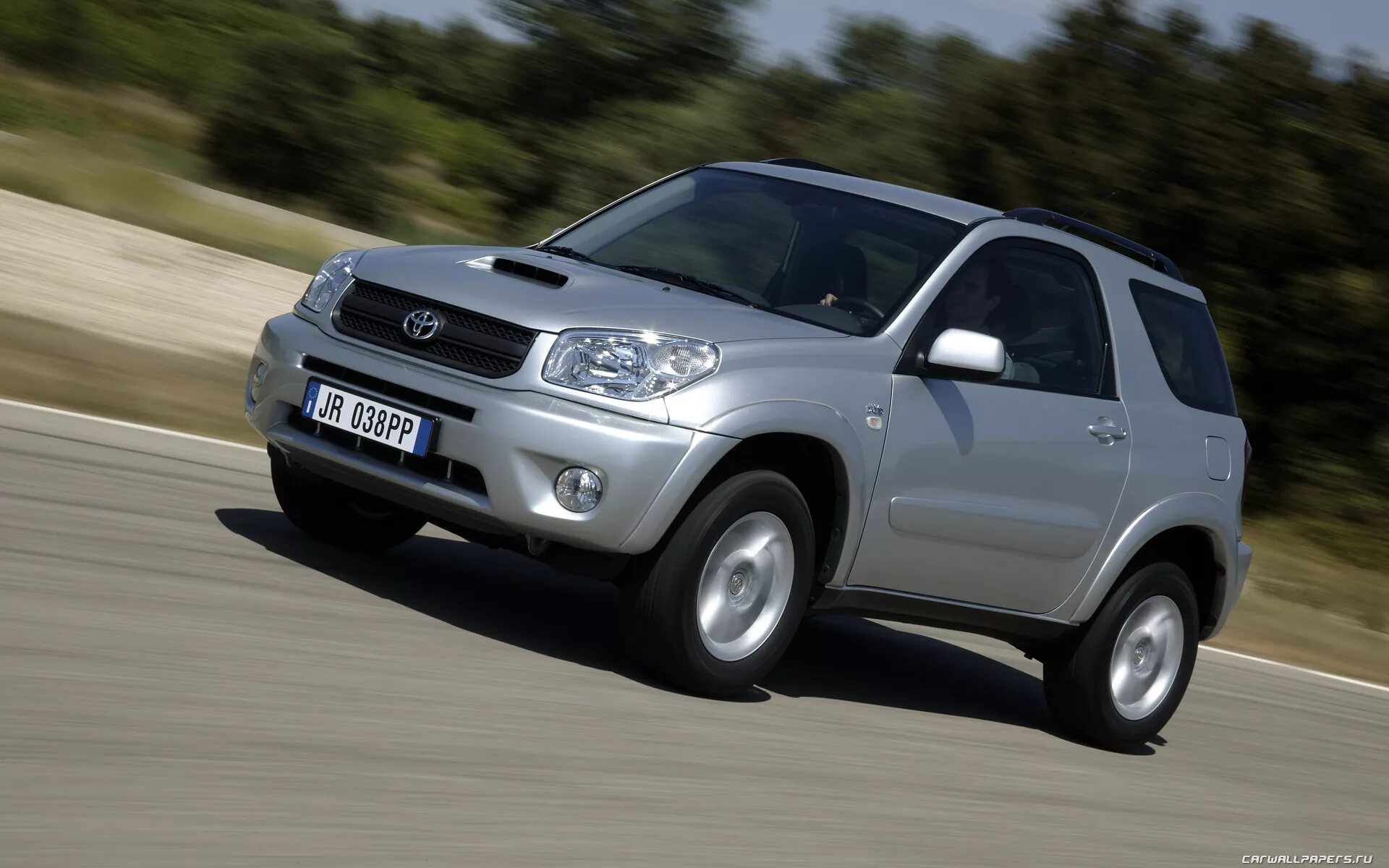 Toyota rav4 2 3 door. Toyota rav 3 дверный. Тойота рав 4 2000. Toyota rav4 2003. Тойота рав 4 3 двери.