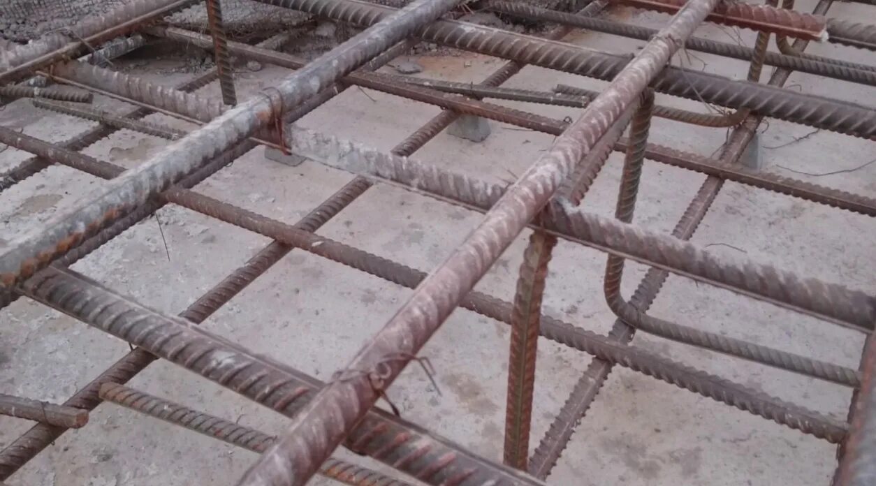 Подготовка арматуры. Защитный слой бетона для 14 арматуры. Фиксаторы арматурные 70мм. Звездочка для защитного слоя арматуры 30 мм. Фиксаторы для арматуры защитный слой бетона 100 мм.