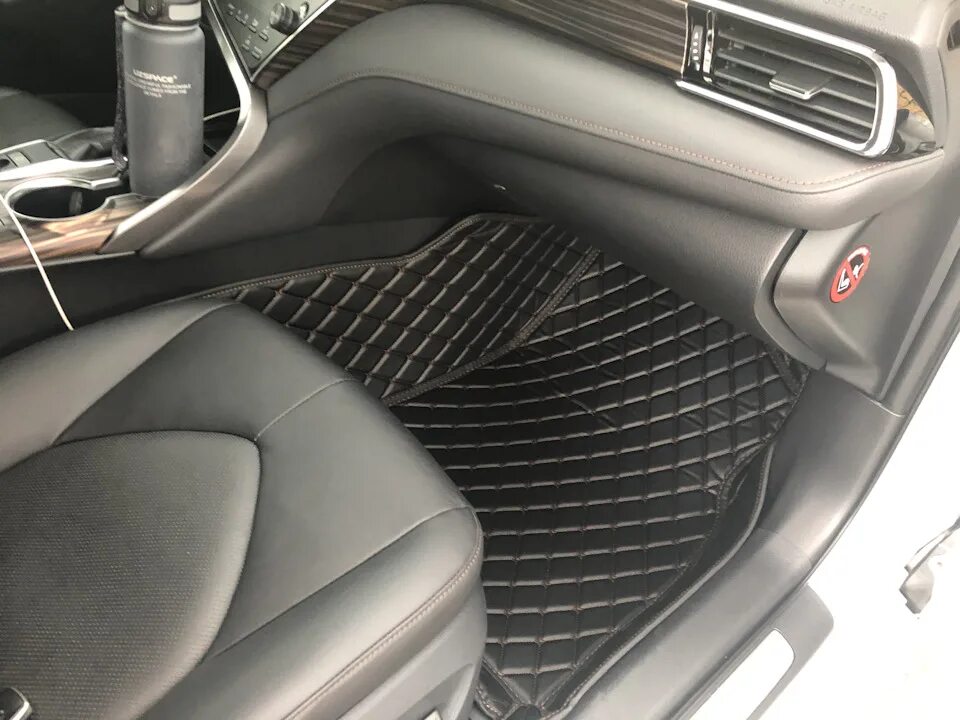 3d коврики camry v70. Коврики камри 70 ворсовые. Коврики салона тойота камри 50. Оригинальные коврики тойота камри 70. Ковры тойота камри.