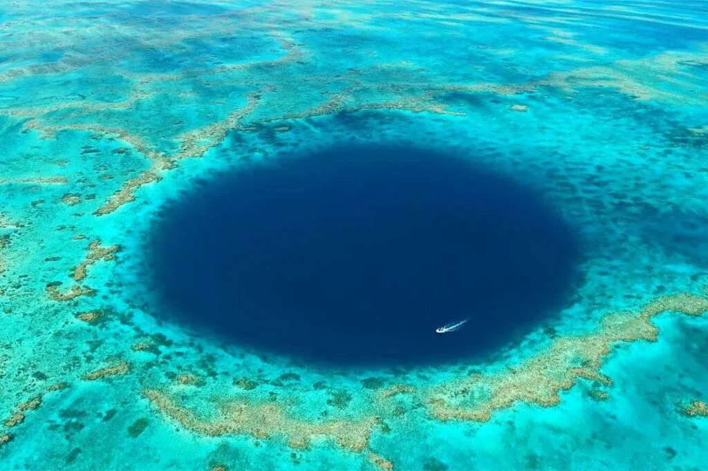 Интересные места в глубоком. Большая голубая дыра Белиз. Большая голубая дыра Юкатан. Большая голубая дыра, Лайтхаус-риф.