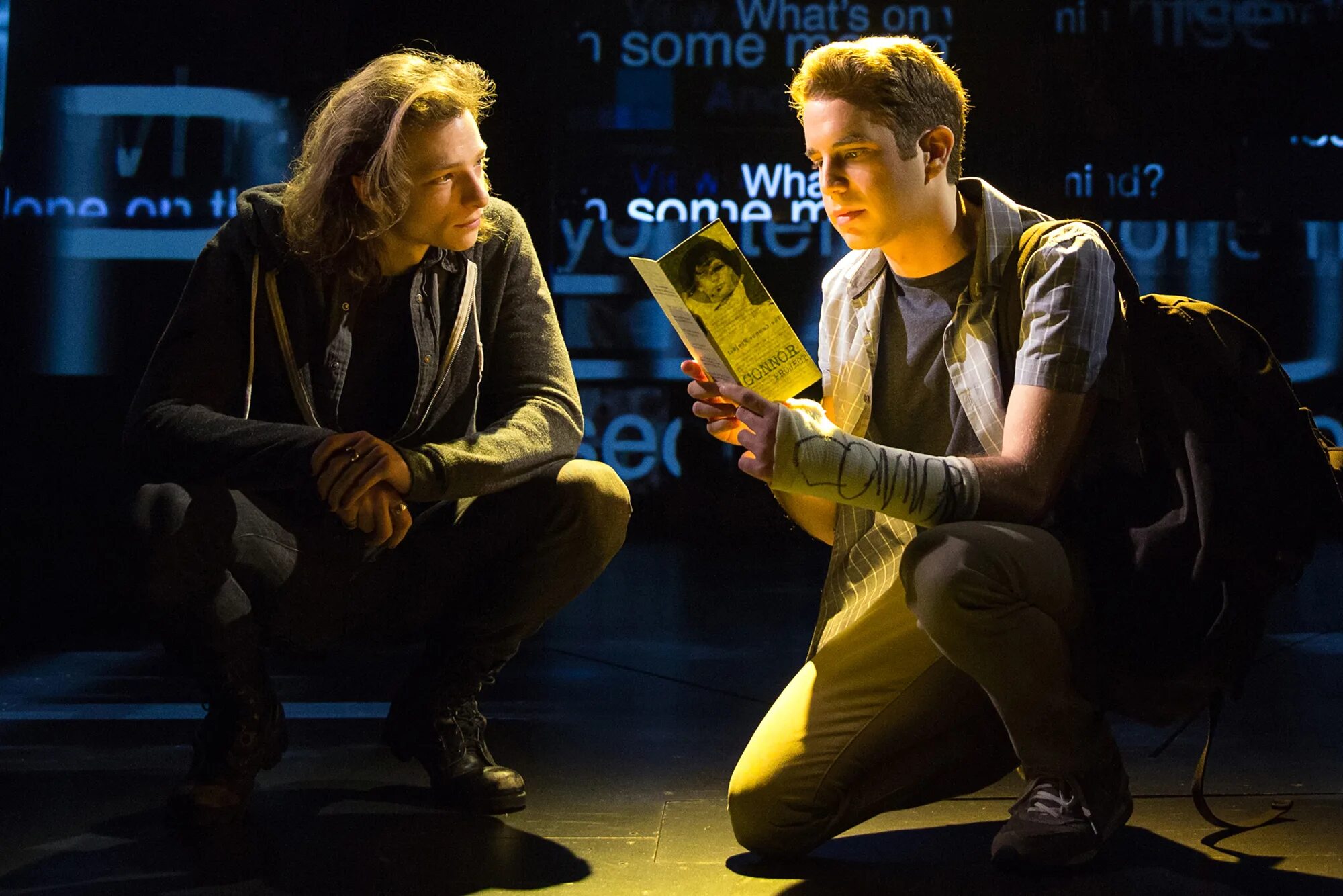Новый эван. Коннор мёрфи dear evan hansen. Новый эван. Дорогой эван хансен (2021). Эван питерс.