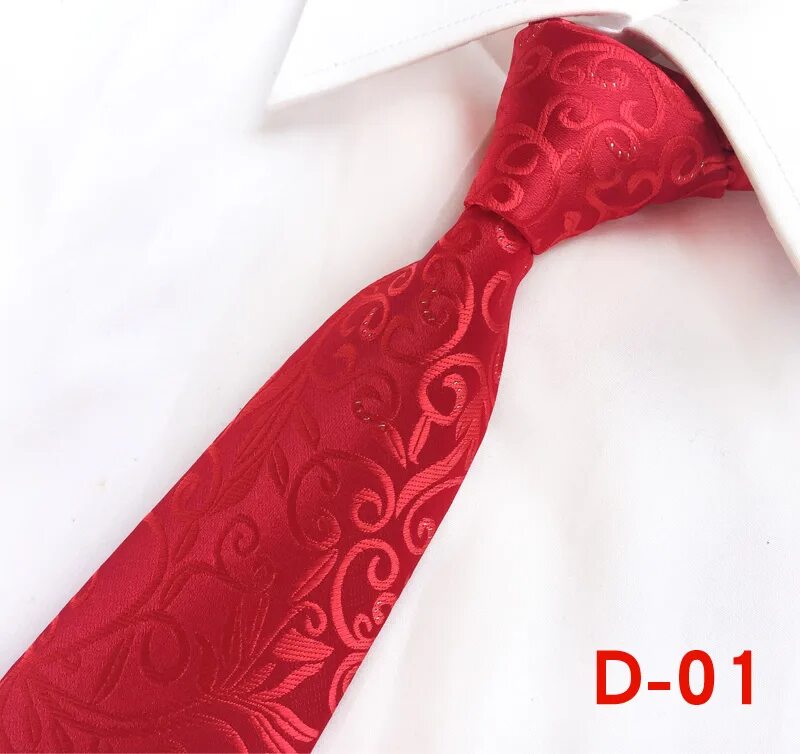 Галстуки мужские красные. Галстук красный мужской. Галстук красный мужской с узором. Красный галстук с белыми узорами. Необычный яркий красный галстук.