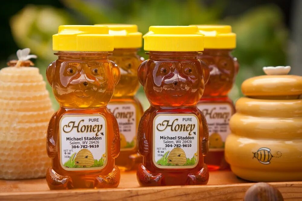 Мед в 7 месяцев. Баночка для меда. Мед производители. Красивые баночки для меда. Мёд натуральный.