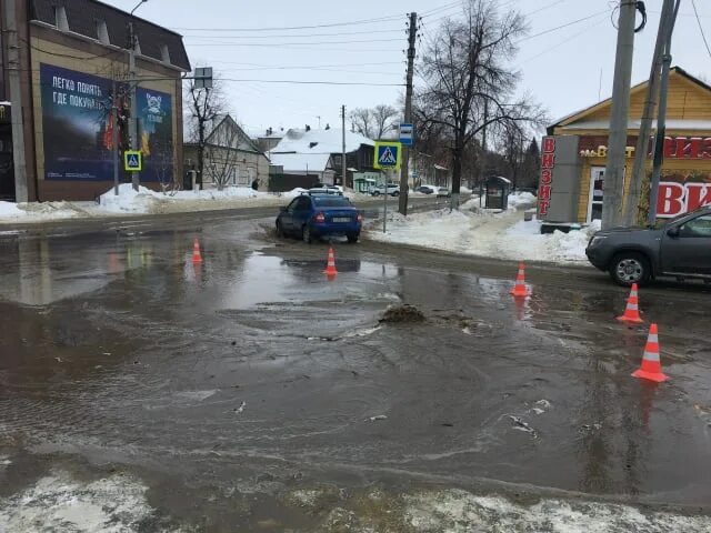 КТВ-Луч Сызрань. Сызрань авария Коммунальная. Прорыв воды на Монгоре. Сызрань Монгора нет воды. В октябрьском нет воды сегодня почему