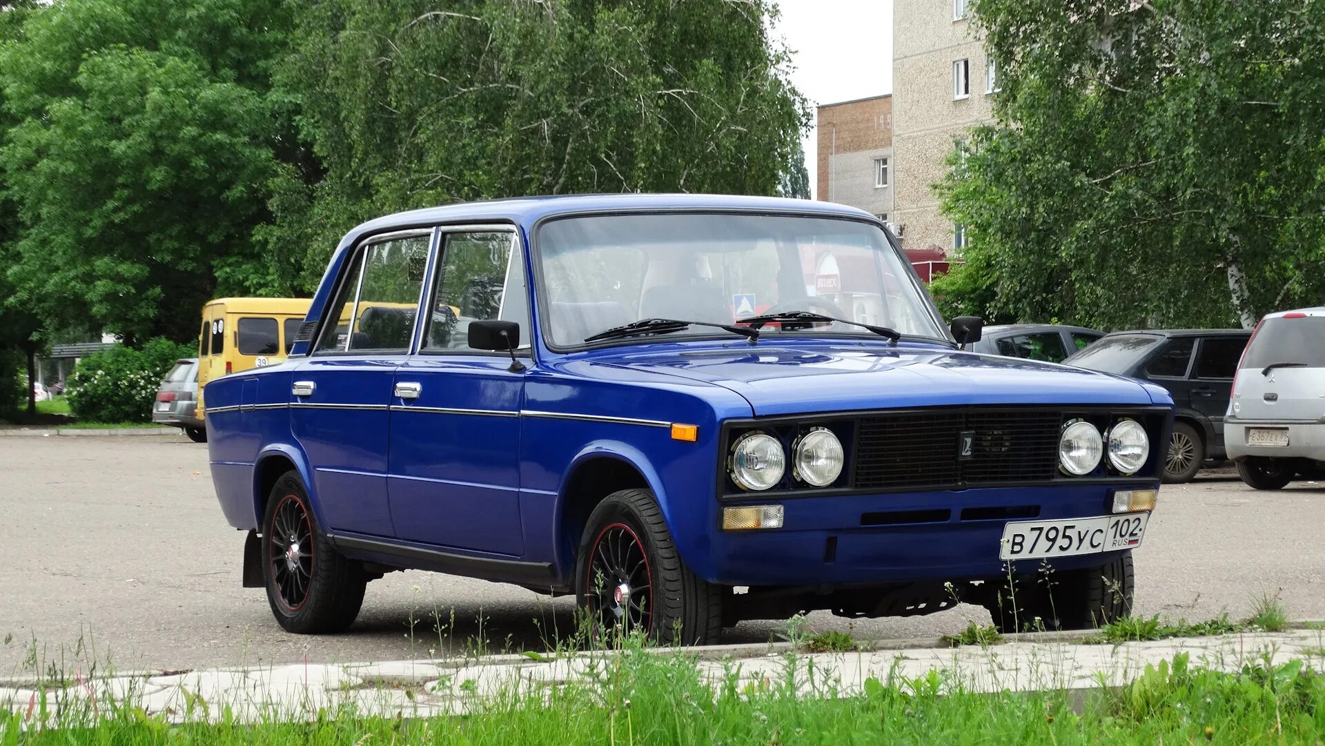 Ваз 21 0 6 шестерка. Ваз-2106 &quot;жигули&quot;. ваз 2106. ваз 2106 мускари. ваз 2106 хэтчбек.