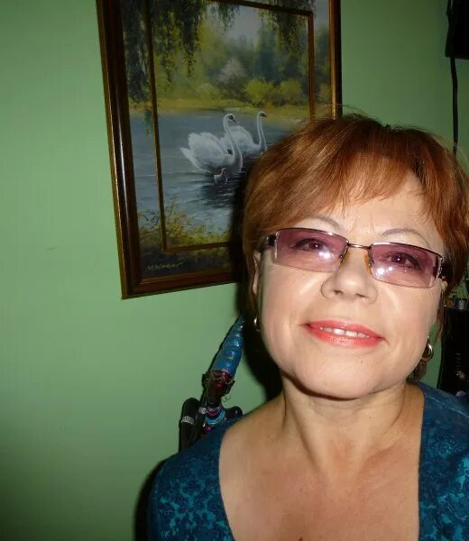 Женщина 63 года. Женщина 57 лет. Женщина 63 года чулках. Женщины 63 года фото. Женщина 61 год.