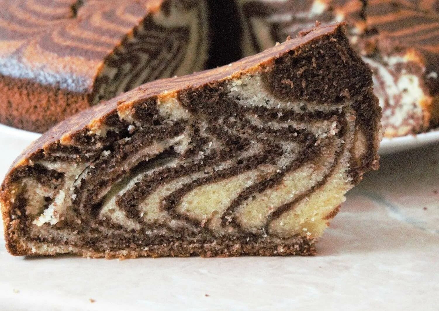 торт зебра сметанник. пиро6 зебра. кекс манник зебра. кекс зебра. манник полосатый.